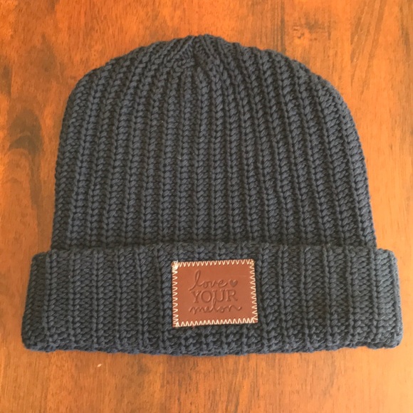 Love Your Melon Accessories - NWOT Love Your Melon beanie